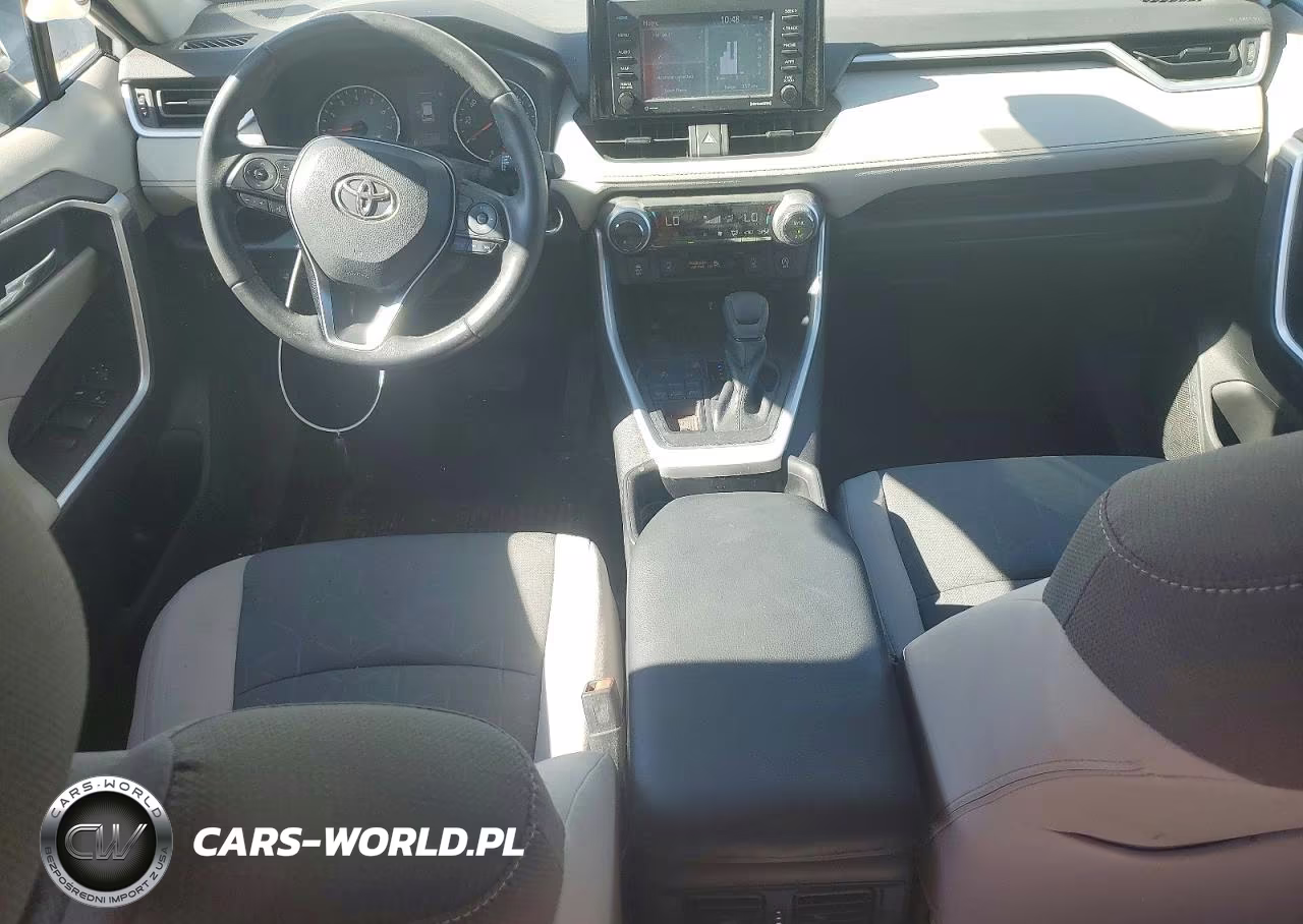2021 Toyota Rav4 Xle VIN:2T3P1RFV9MC173778 - 8