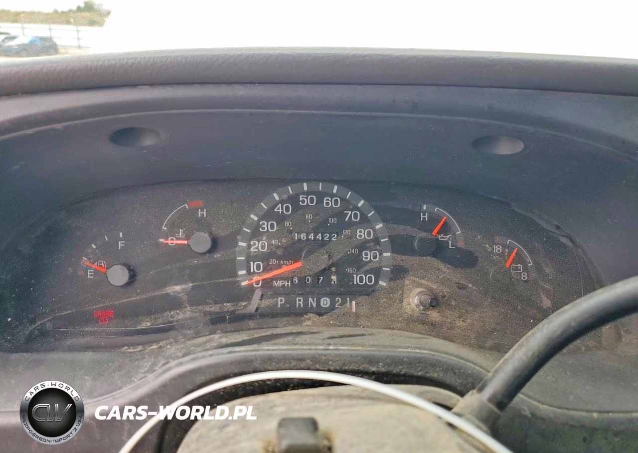 2003 Ford Econoline E250 Van VIN:1FTNE24W23HB35746 - 9