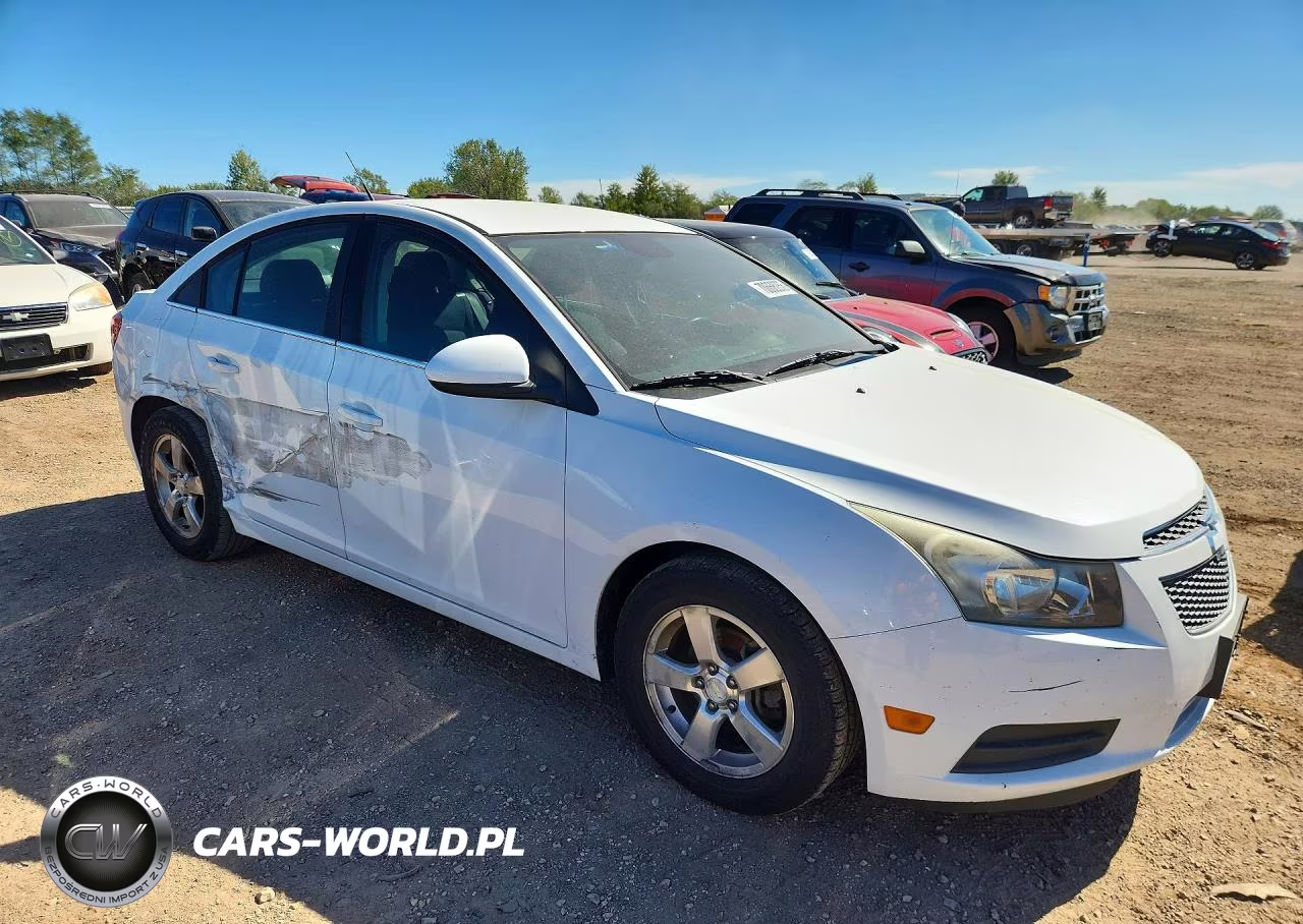 2014 Chevrolet Cruze Lt VIN:1G1PC5SB9E7136765 - 4