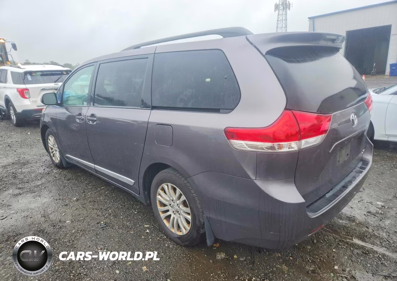 2014 Toyota Sienna Xle 8-Passenger VIN:5TDYK3DC4ES522766 - 2