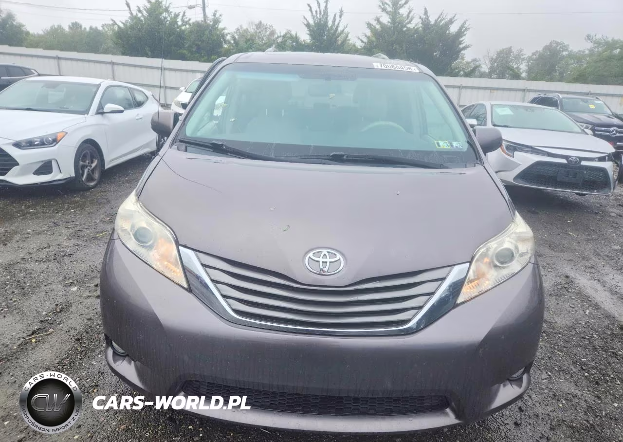 2014 Toyota Sienna Xle 8-Passenger VIN:5TDYK3DC4ES522766 - 5