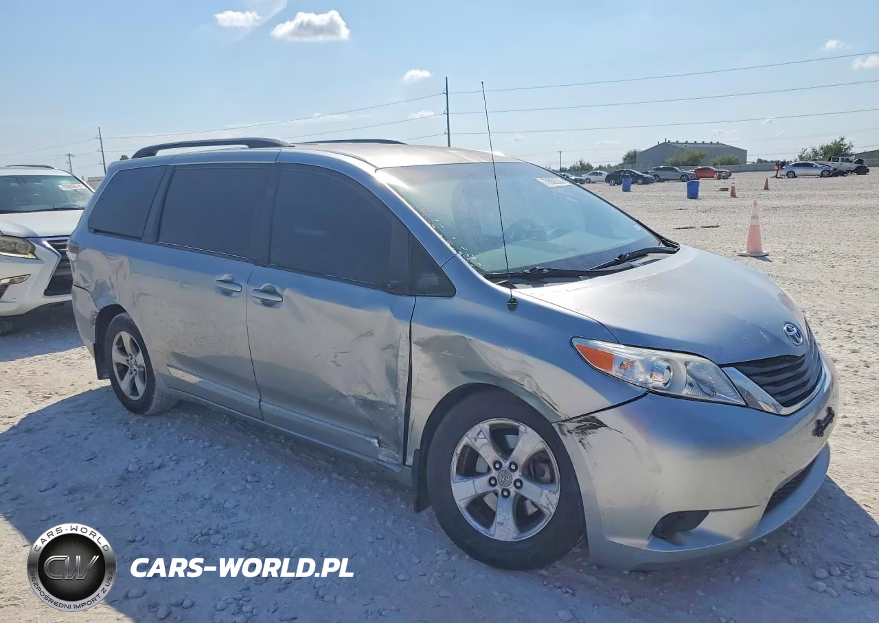 2011 Toyota Sienna Le VIN:5TDKK3DC7BS149255 - 4