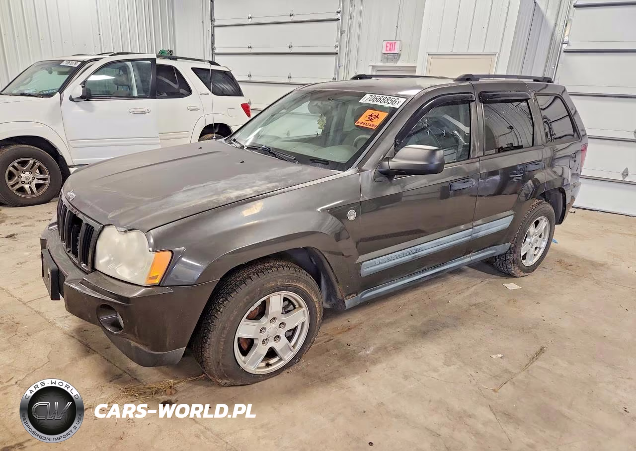 2005 Jeep Grand Cherokee Laredo