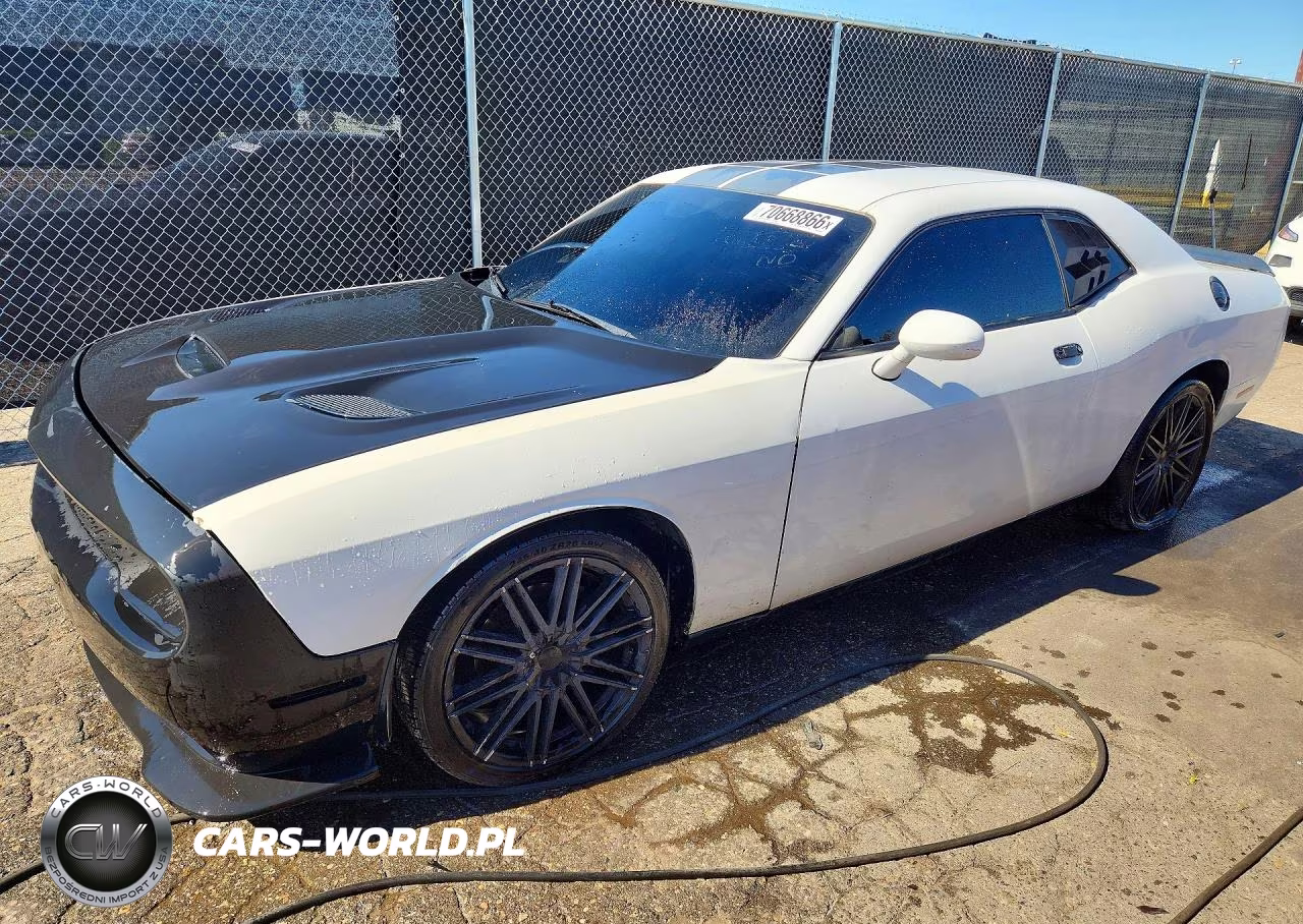 2016 Dodge Challenger Sxt