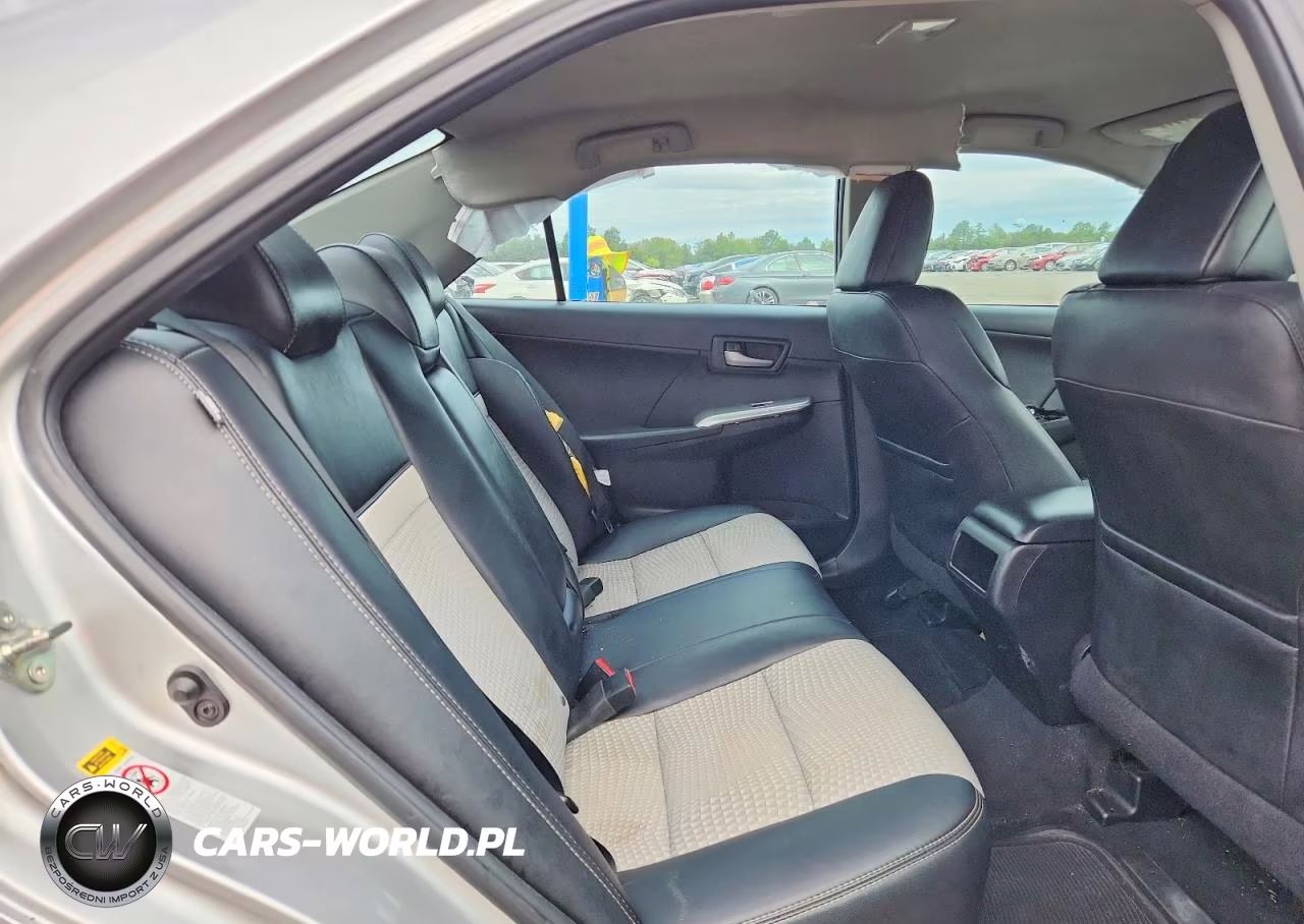 2014 Toyota Camry Se VIN:4T1BF1FK3EU329762 - 10