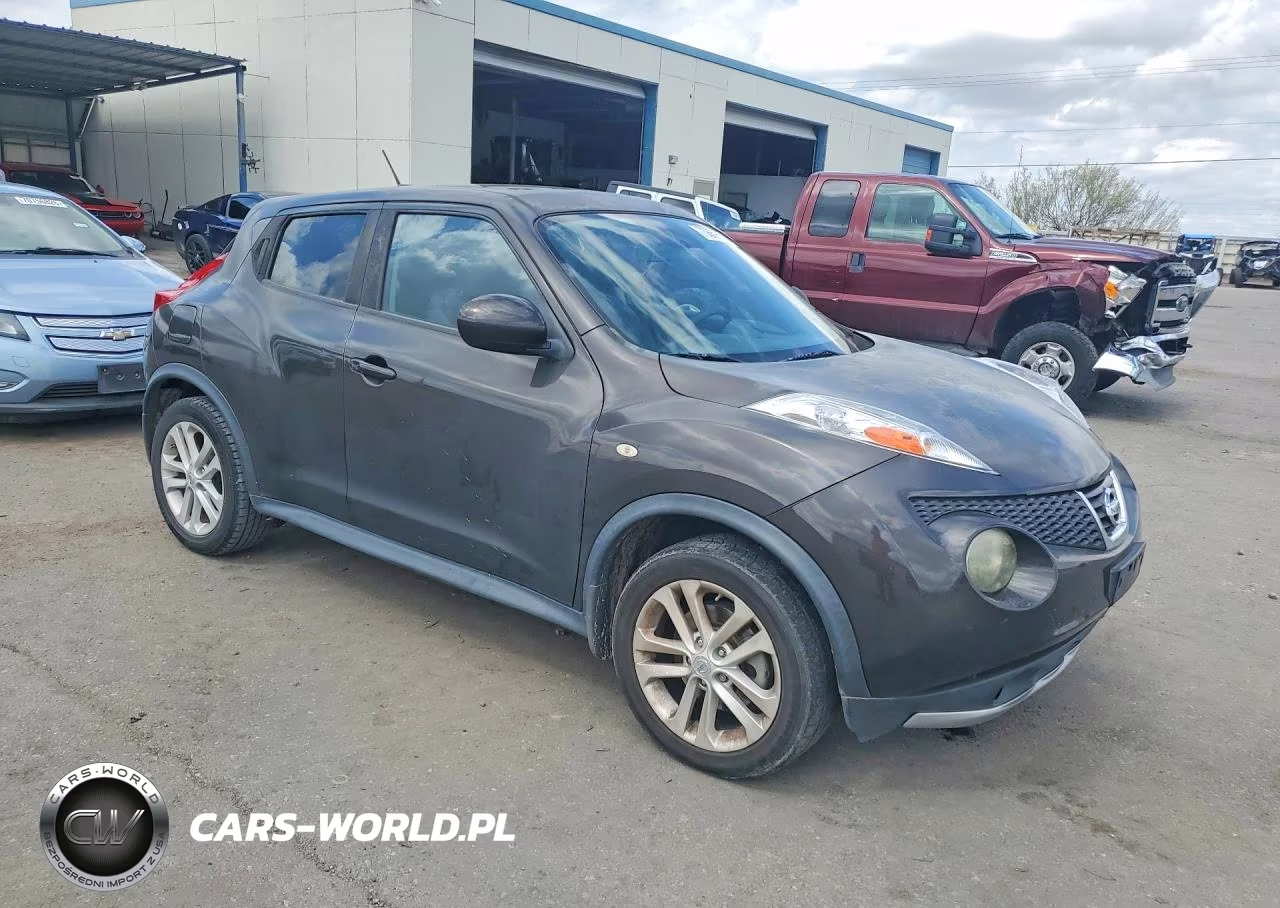 2012 Nissan Juke S VIN:JN8AF5MR7CT111192 - 4