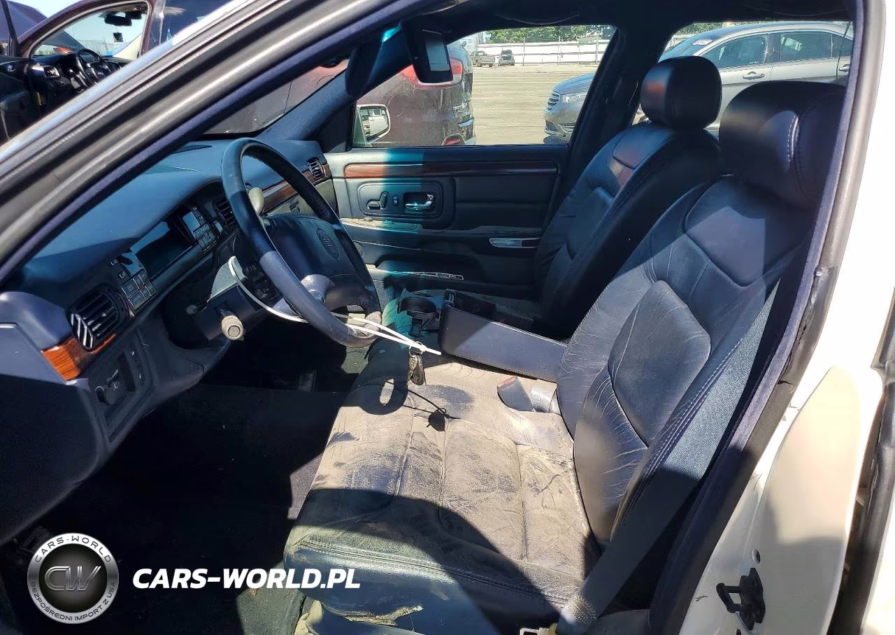 1998 Cadillac Deville VIN:1G6KD54YXWU739133 - 7