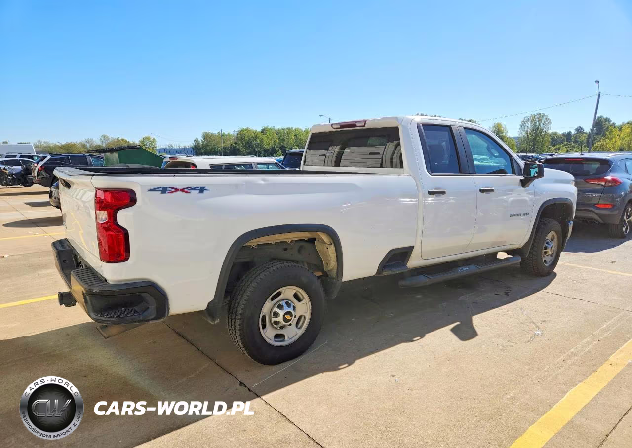 2020 Chevrolet Silverado K2500 Heavy Duty VIN:1GC2YLE78LF218987 - 3