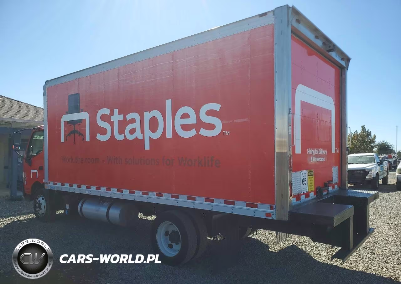 2018 Hino 195 Box Truck VIN:JHHSDM2H4JK006376 - 2