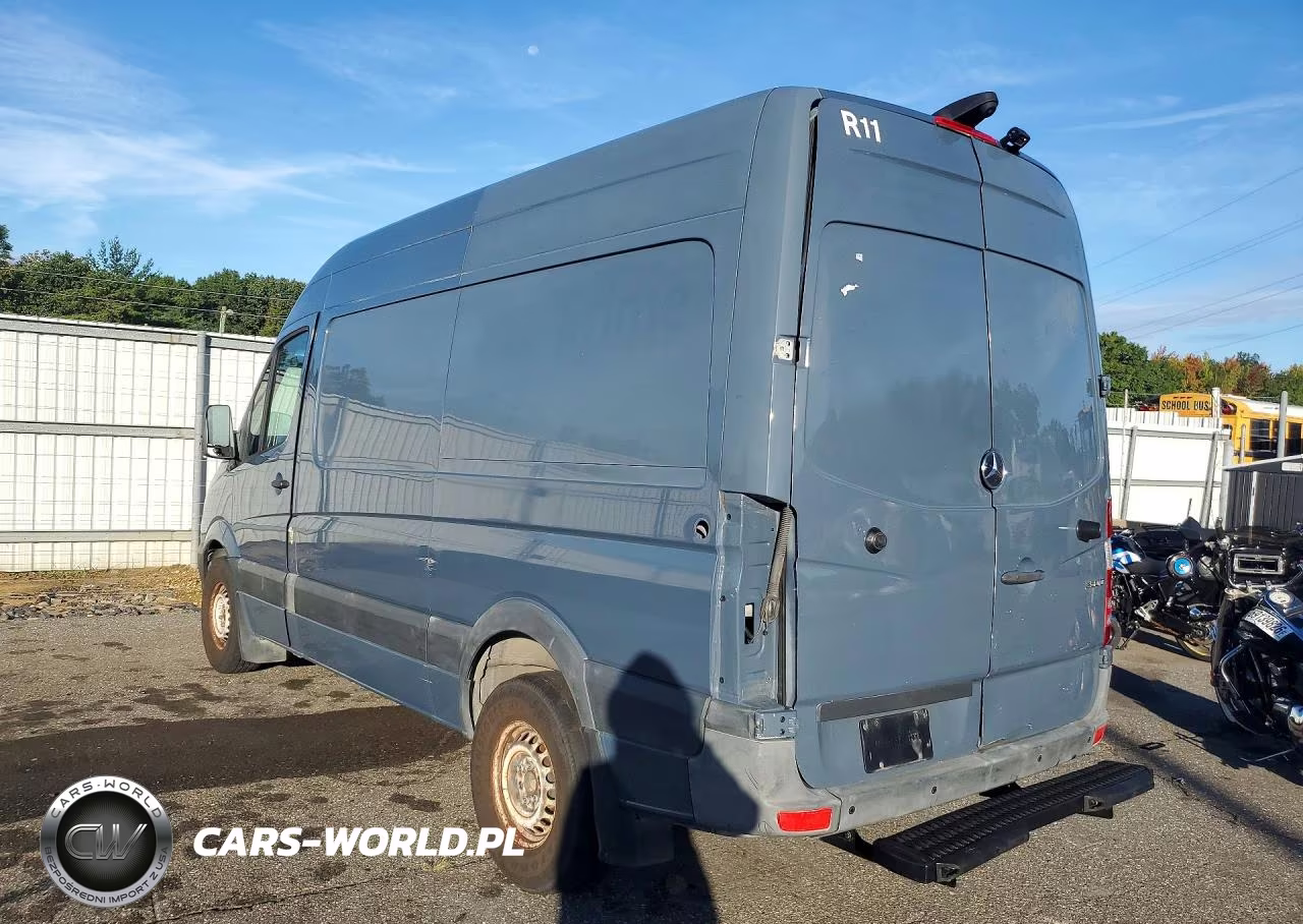 2018 Mercedes Benz Sprinter 2500 Delivery Van VIN:WD3PE7CD6JP637680 - 2