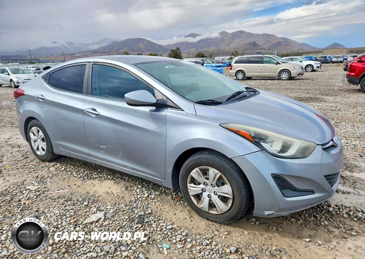 2016 Hyundai Elantra Se VIN:5NPDH4AE0GH751348 - 4