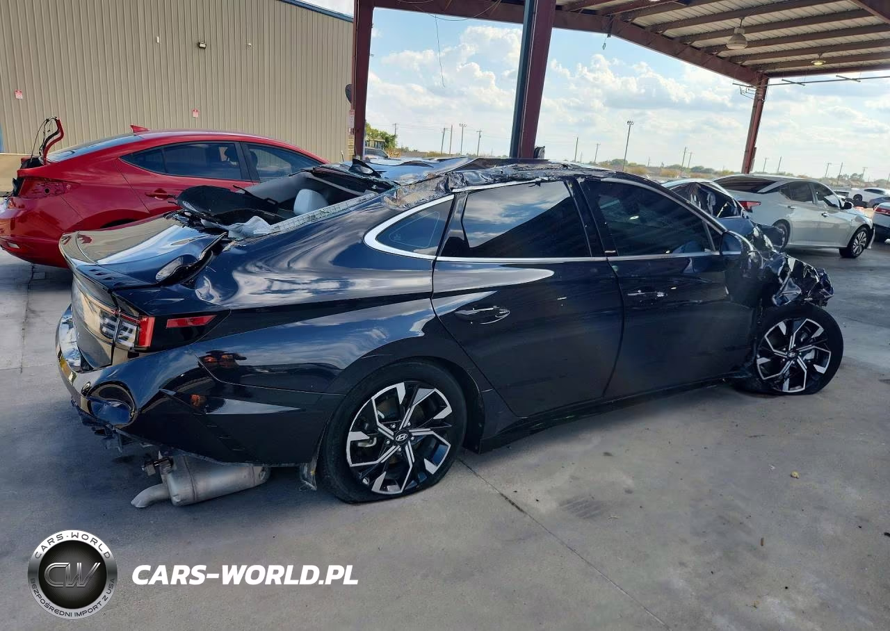 2025 Hyundai Sonata Sel VIN:KMHL64JA9SA485435 - 3