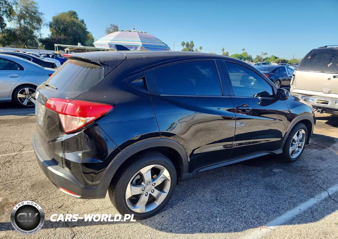 2017 Honda Hr-V Lx VIN:3CZRU5H35HG707474 - 3