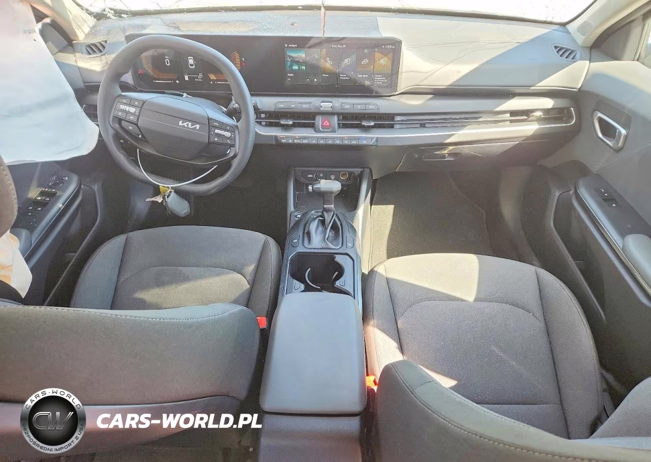2025 Kia K4 Lxs VIN:3KPFT4DE9SE093836 - 8