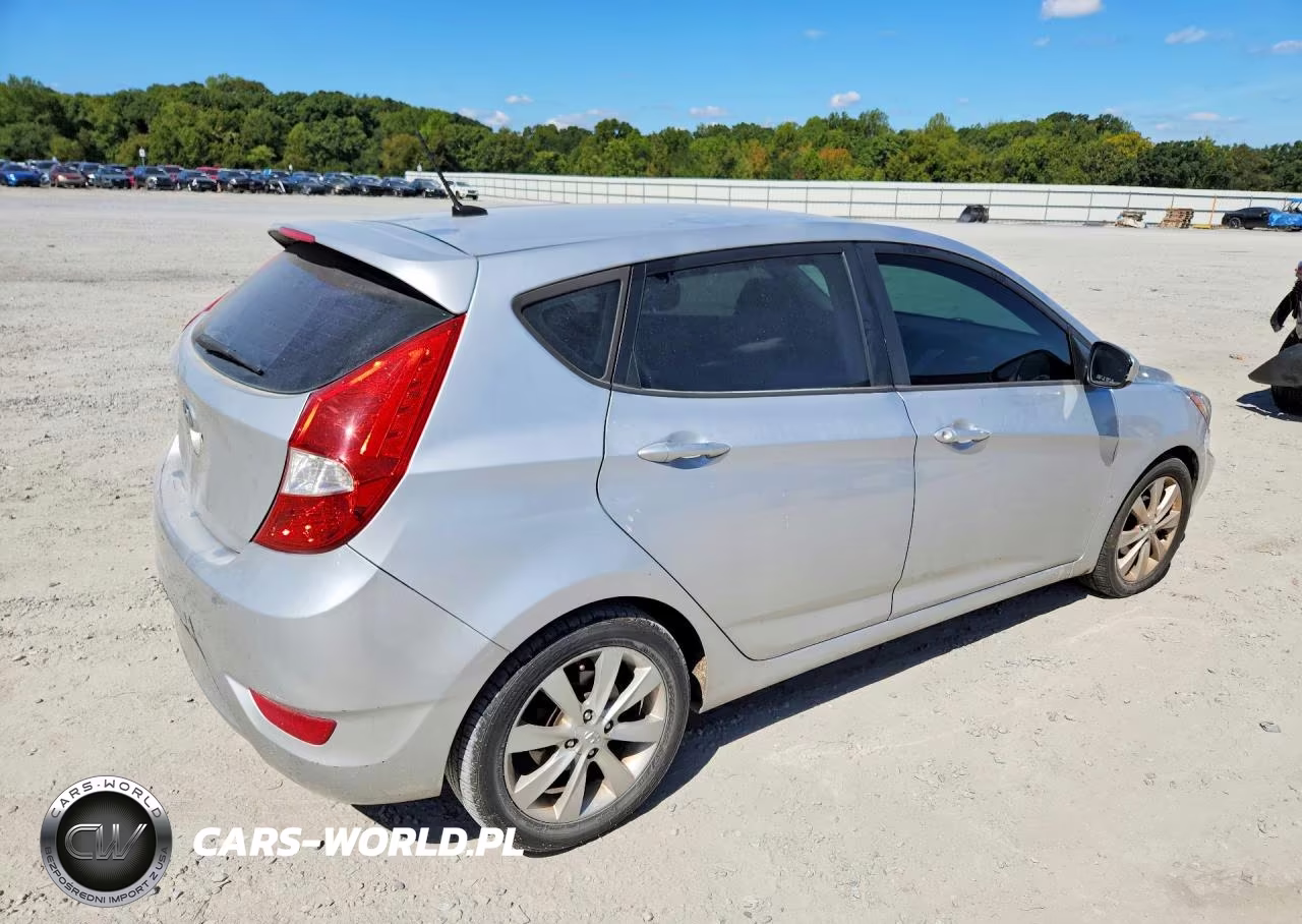 2012 Hyundai Accent Gls VIN:KMHCU5AE3CU006280 - 3