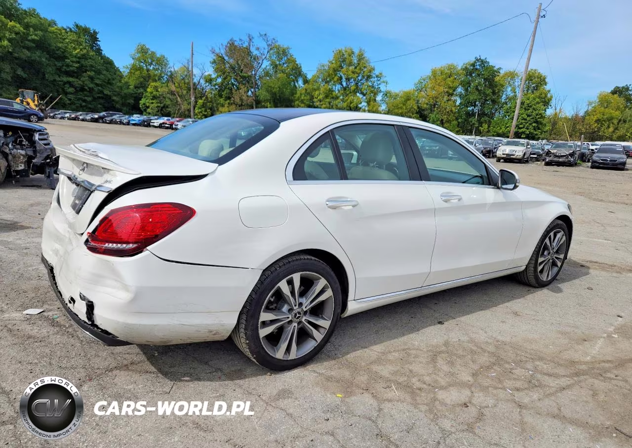 2019 Mercedes-Benz C 300 4Matic VIN:WDDWF8EB8KR483291 - 3
