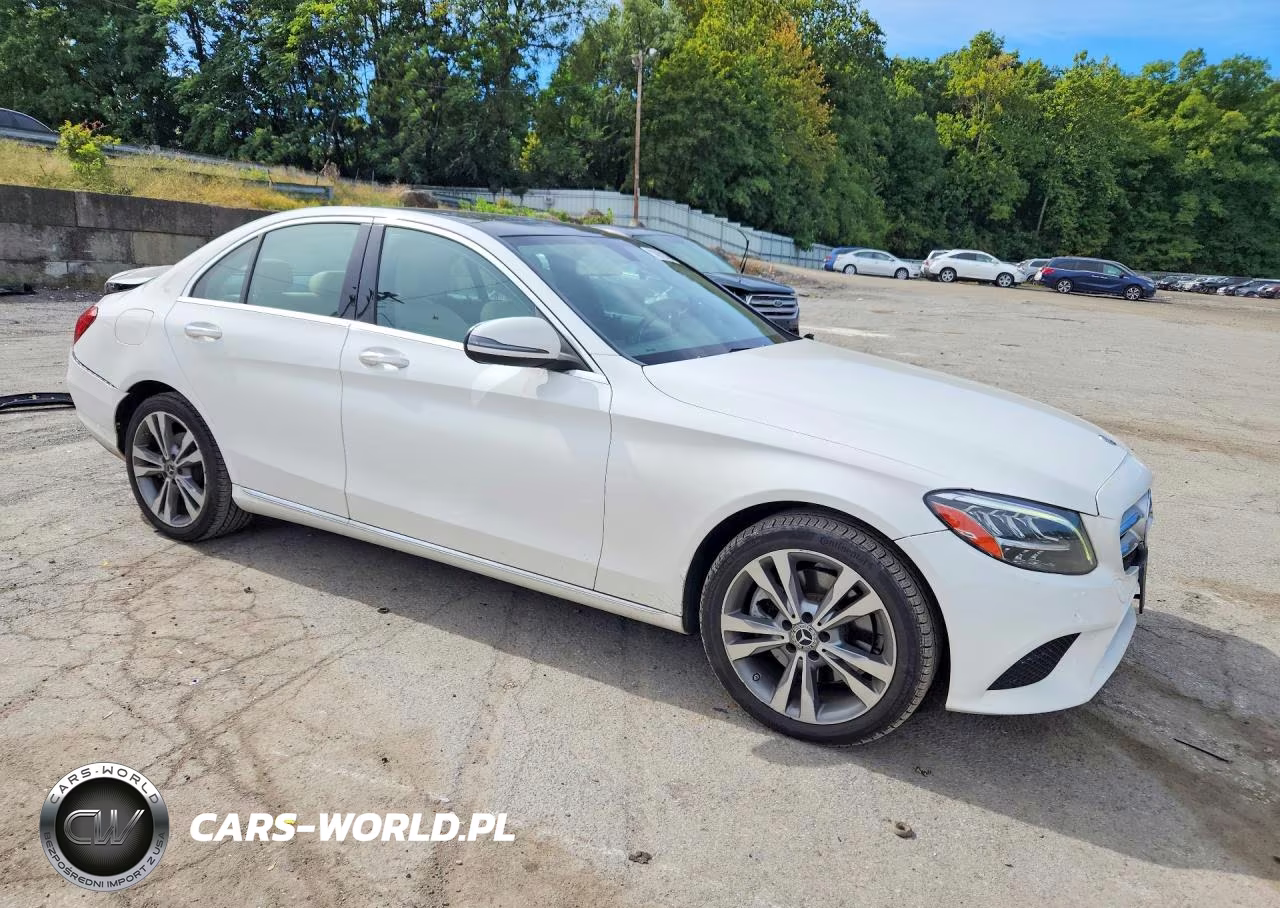 2019 Mercedes-Benz C 300 4Matic VIN:WDDWF8EB8KR483291 - 4