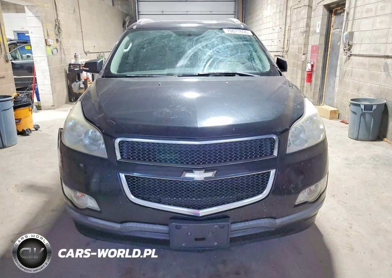 2011 Chevrolet Traverse Lt VIN:1GNKRGED1BJ314327 - 5