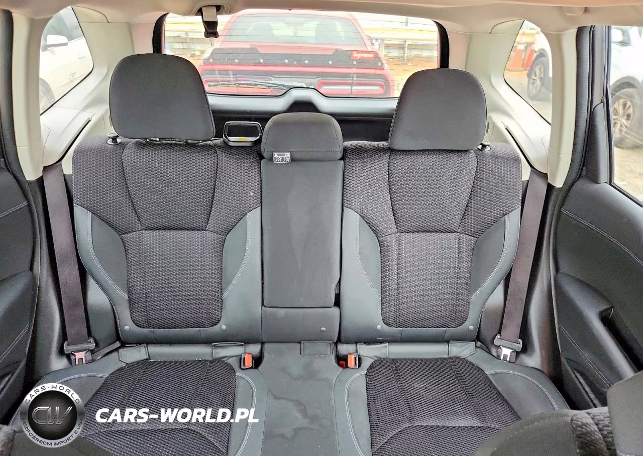 2020 Subaru Forester Premium VIN:JF2SKAJC8LH417388 - 10