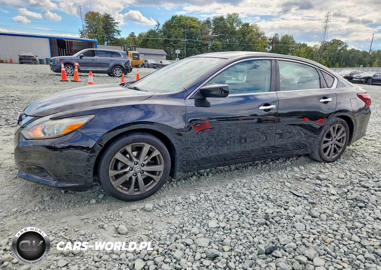 2018 Nissan Altima 2.5 Sr – zdjęcie 1 z 12