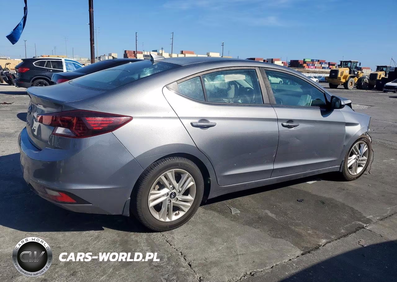 2020 Hyundai Elantra Value Edition VIN:5NPD84LF1LH505411 - 3