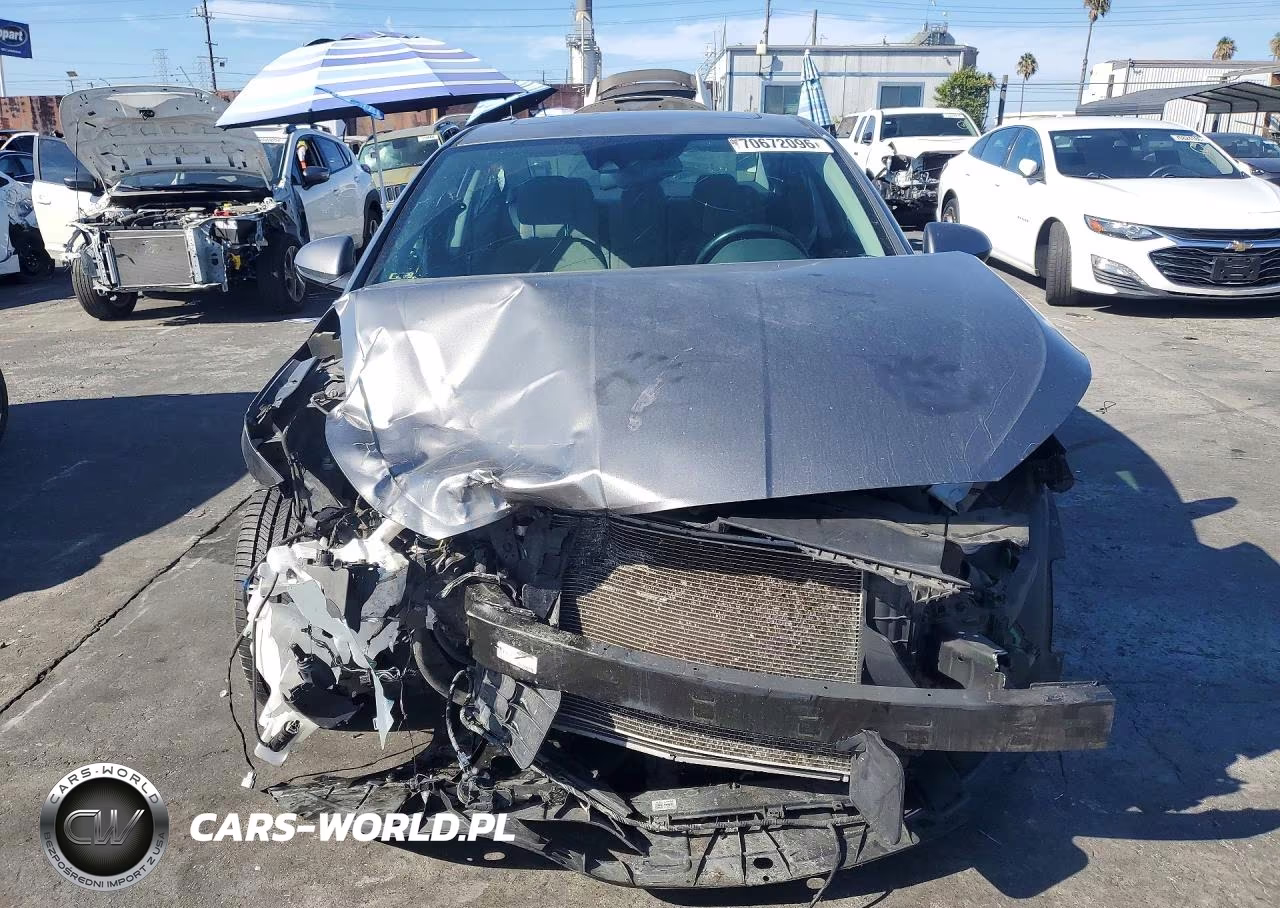 2020 Hyundai Elantra Value Edition VIN:5NPD84LF1LH505411 - 5