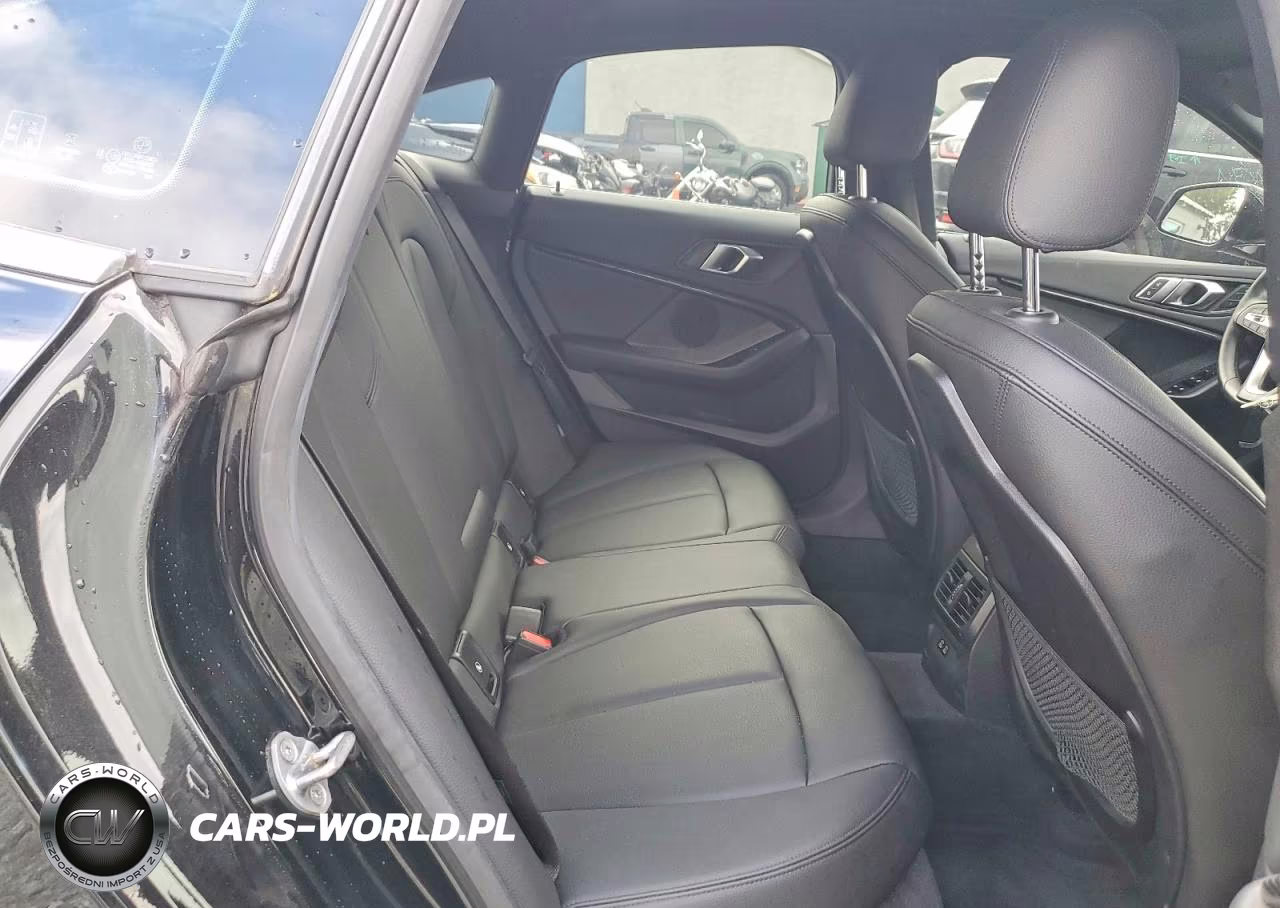 2021 BMW 228Xi VIN:WBA73AK08M7J11110 - 10