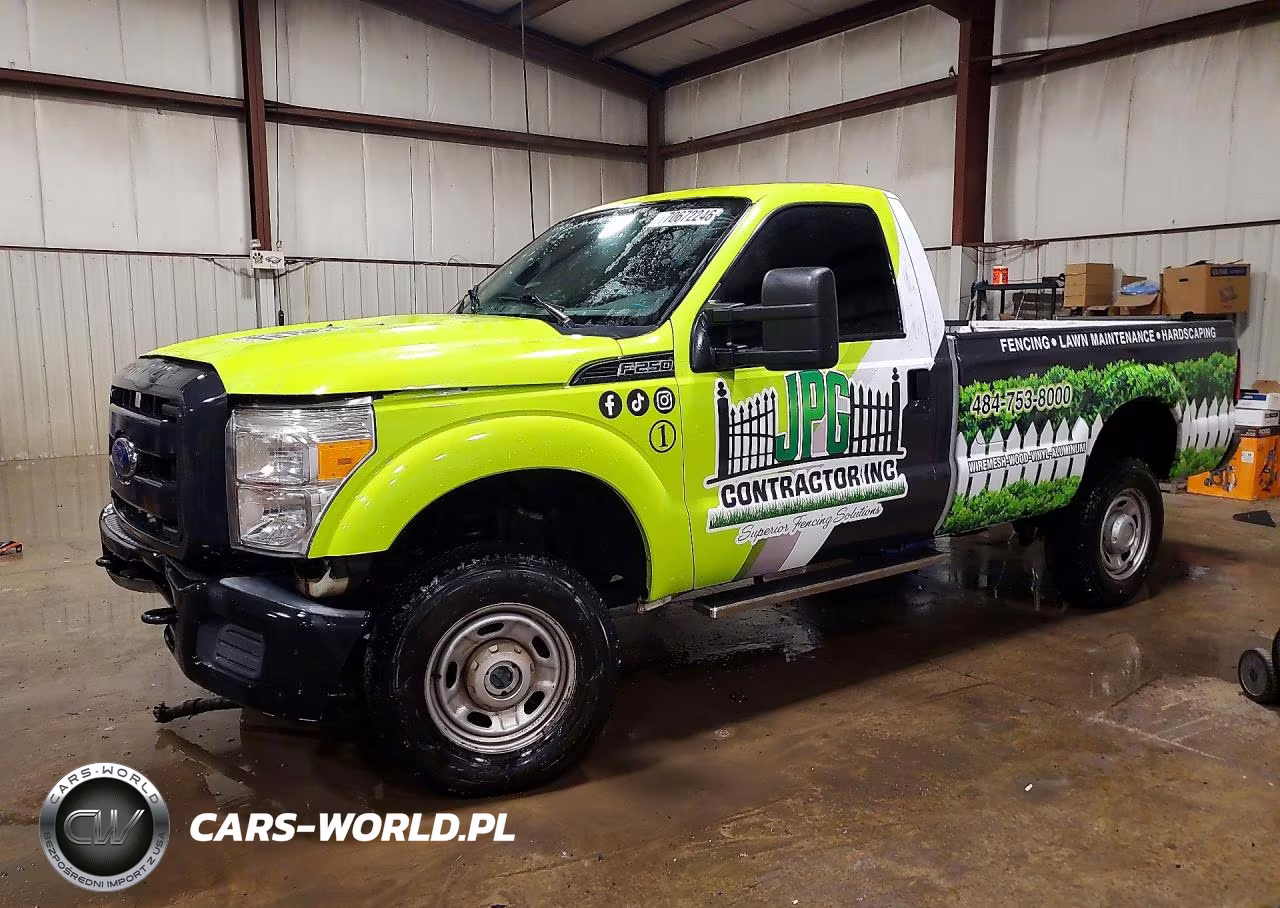2016 Ford F250 Super Duty VIN:1FTBF2B68GEA44927 - 1
