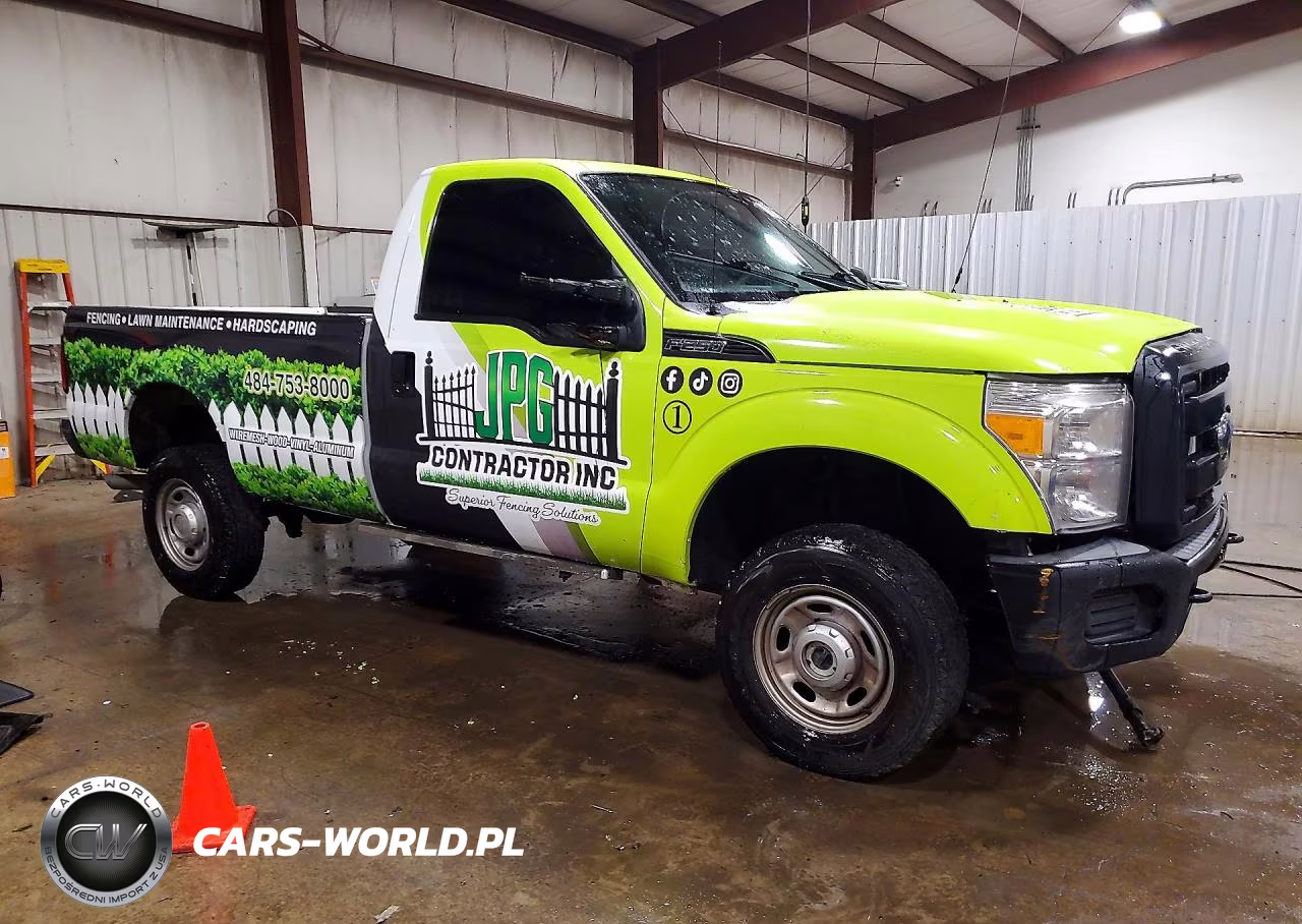 2016 Ford F250 Super Duty VIN:1FTBF2B68GEA44927 - 4