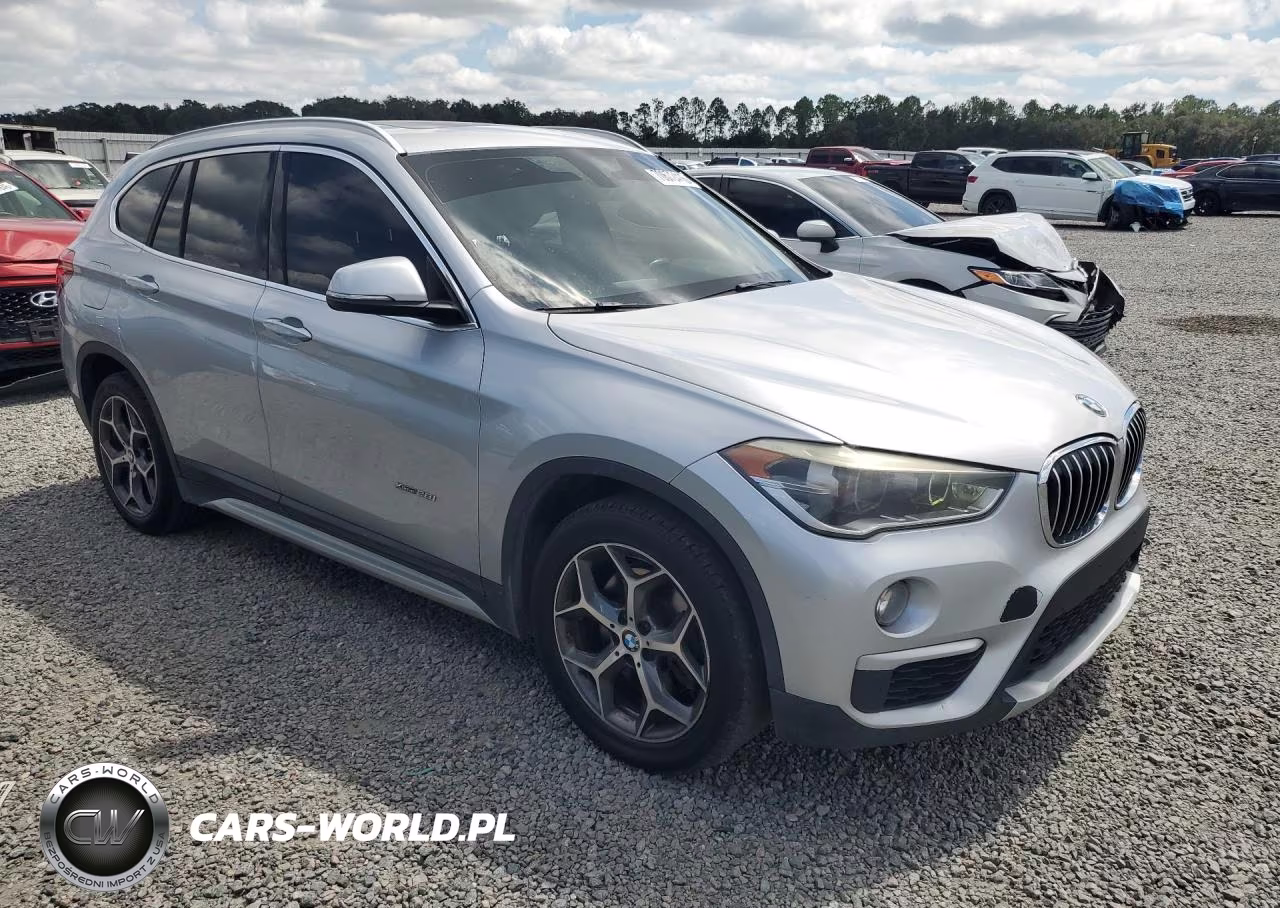 2017 BMW X1 xDrive28I VIN:WBXHT3Z39H4A55937 - 4