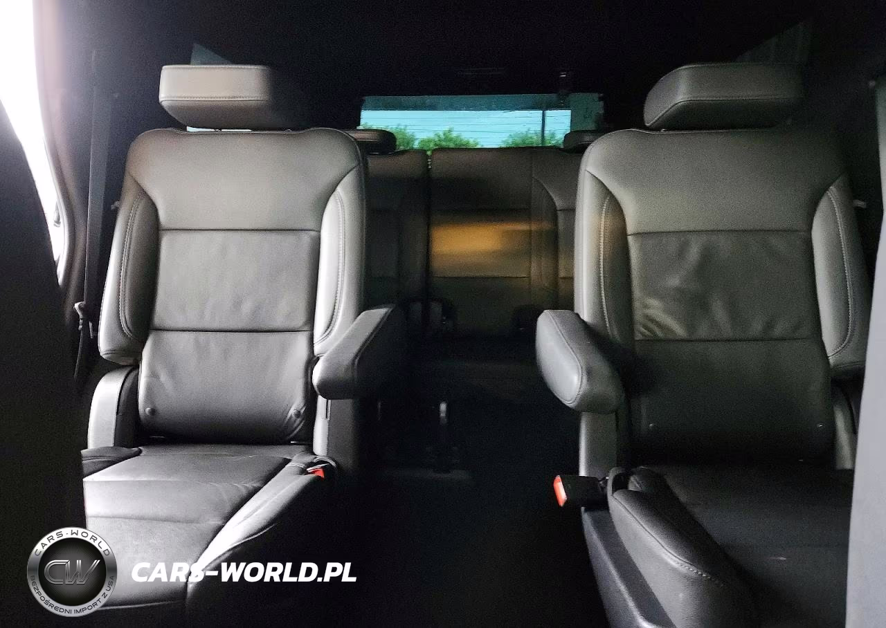 2025 Chevrolet Tahoe C1500 Lt VIN:1GNS5NRD2SR232456 - 10