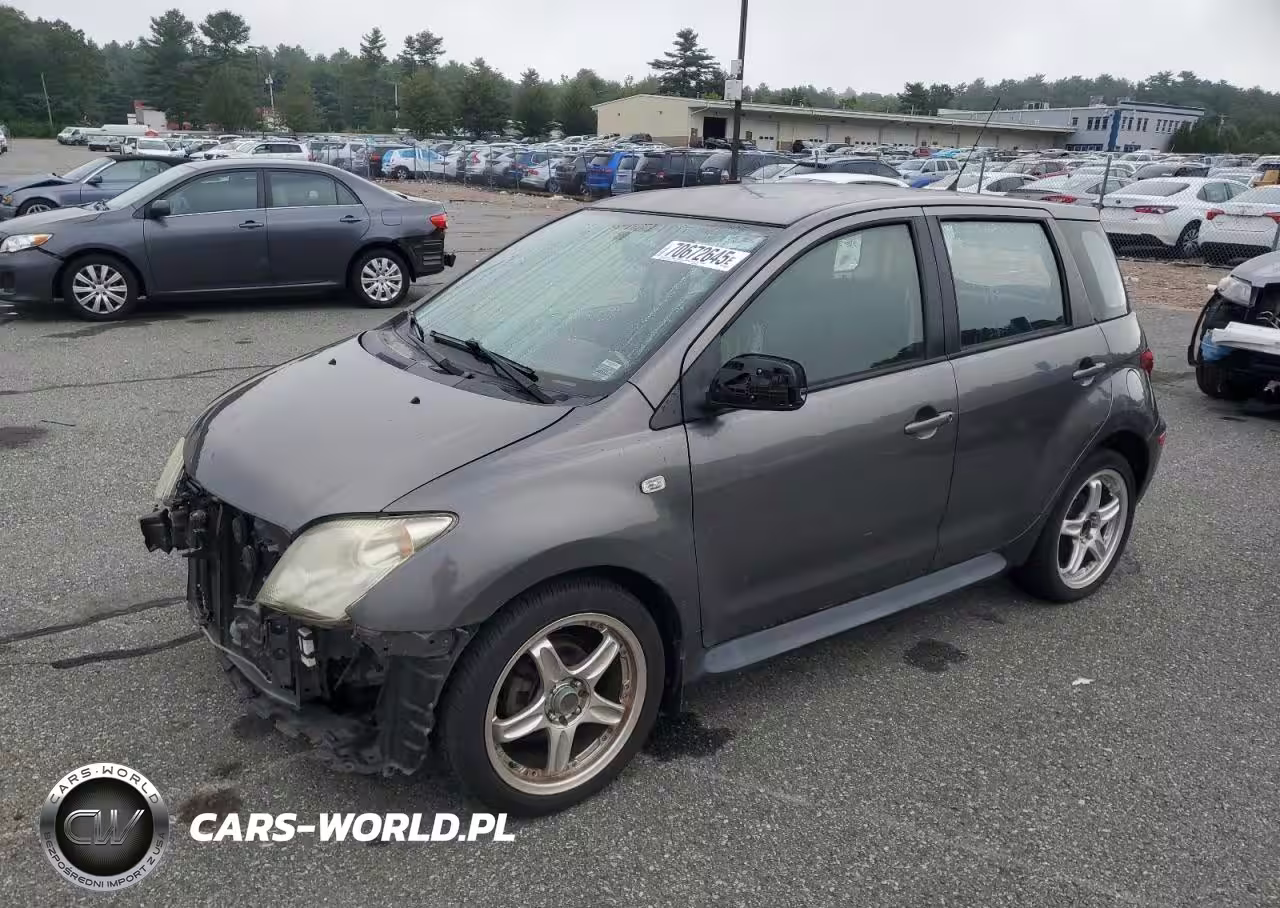 2004 Toyota Scion Xa