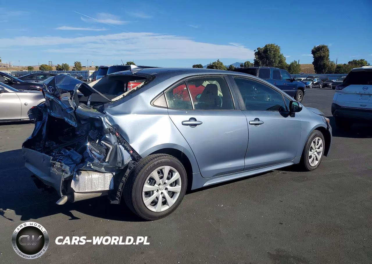 2025 Toyota Corolla Hybrid Le VIN:JTDBCMFE0S3069170 - 3
