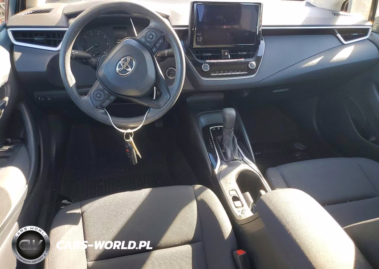 2025 Toyota Corolla Hybrid Le VIN:JTDBCMFE0S3069170 - 8