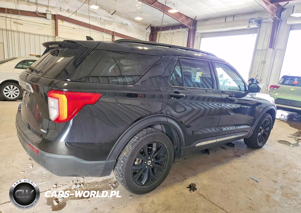 2020 Ford Explorer Xlt VIN:1FMSK8DH3LGC76696 - 3