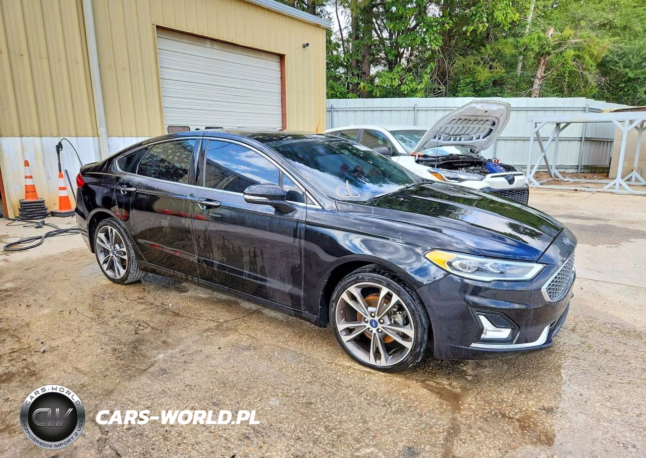 2020 Ford Fusion Titanium VIN:3FA6P0D95LR118439 - 4