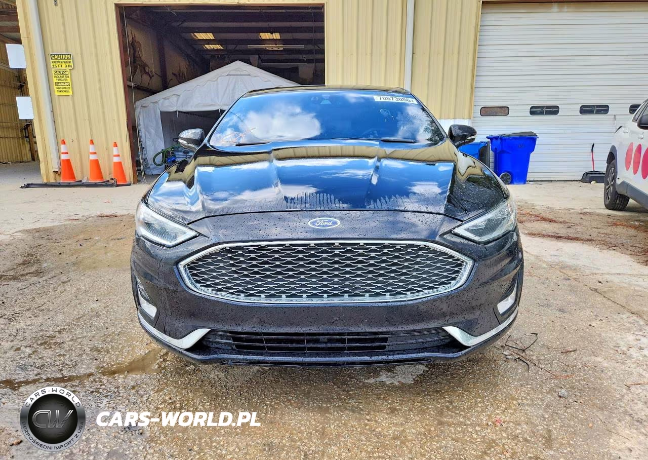 2020 Ford Fusion Titanium VIN:3FA6P0D95LR118439 - 5
