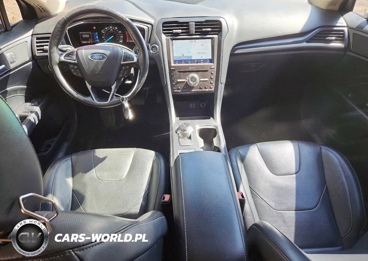2020 Ford Fusion Titanium VIN:3FA6P0D95LR118439 - 8