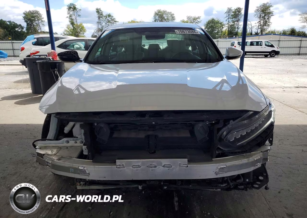 2022 Honda Accord Touring Hybrid VIN:1HGCV3F97NA018228 - 5