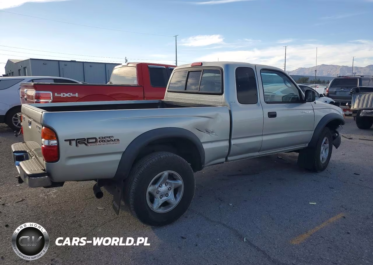 2002 Toyota Tacoma V6 VIN:5TEWN72N32Z053551 - 3