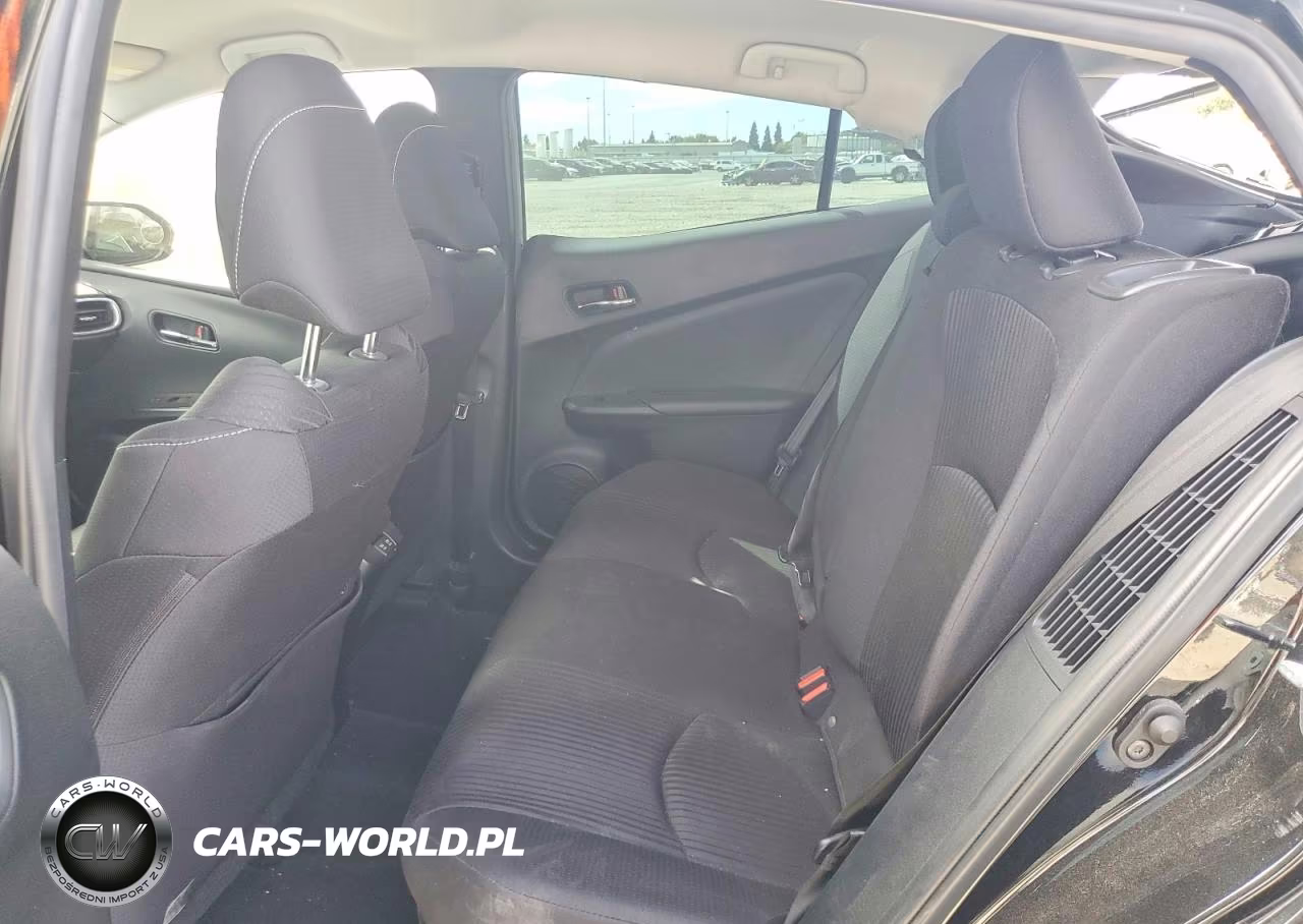 2021 Toyota Prius Prime Le VIN:JTDKAMFP3M3179057 - 10