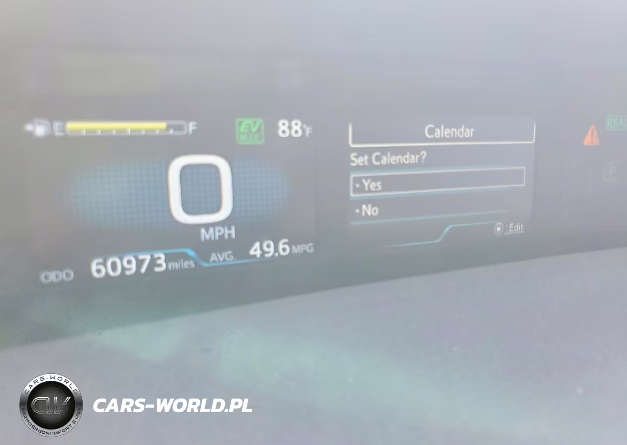 2021 Toyota Prius Prime Le VIN:JTDKAMFP3M3179057 - 9