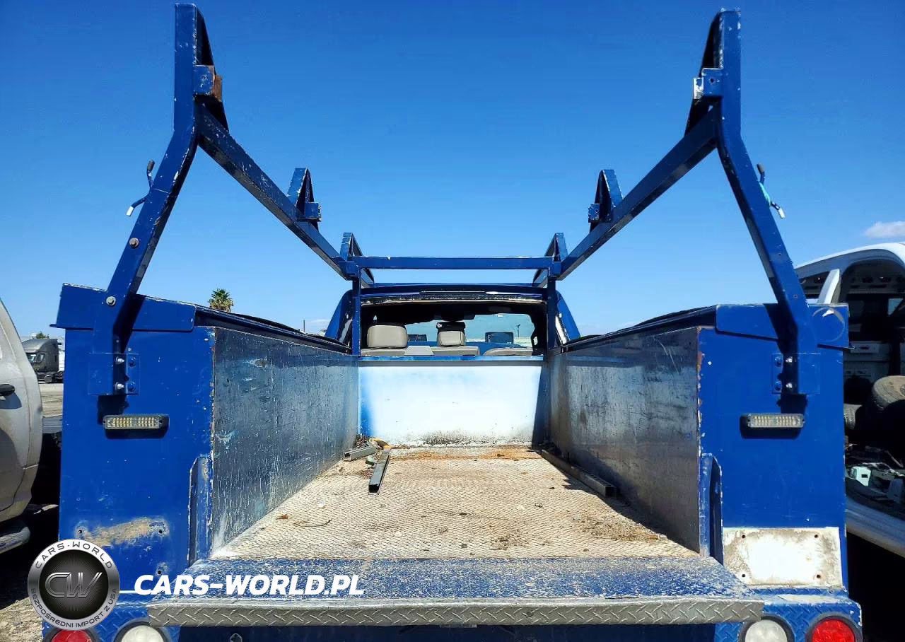 2019 Ford F350 Super Duty VIN:1FDRF3E63KEC36518 - 10