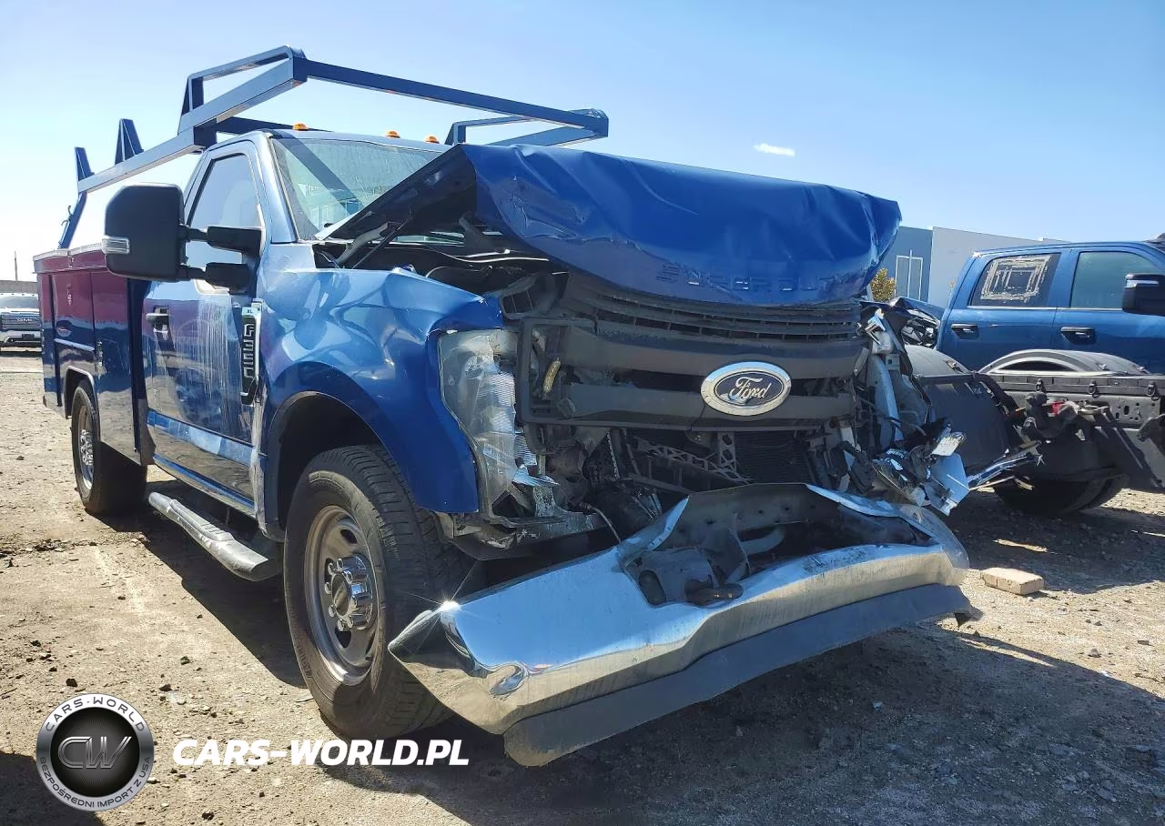2019 Ford F350 Super Duty VIN:1FDRF3E63KEC36518 - 4