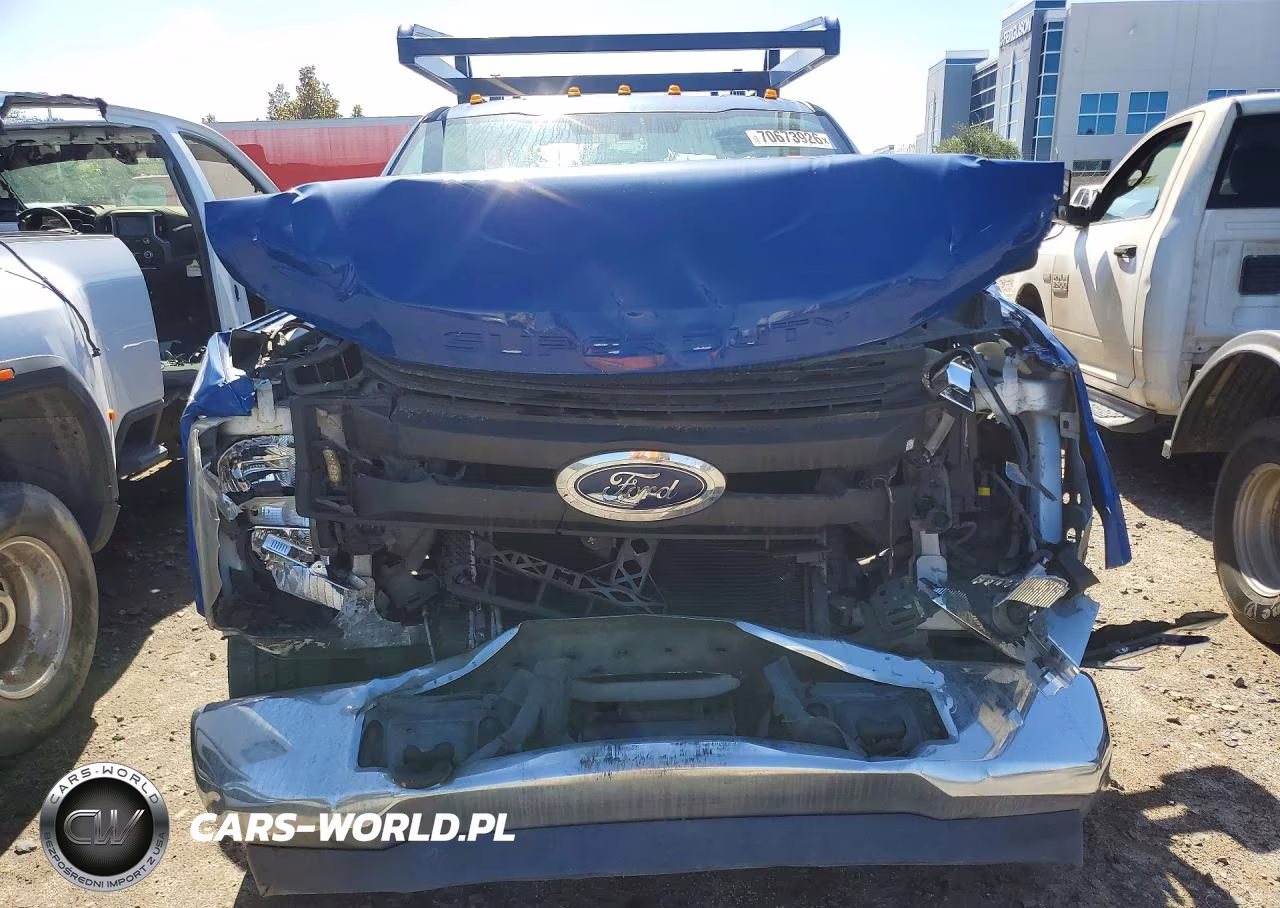 2019 Ford F350 Super Duty VIN:1FDRF3E63KEC36518 - 5