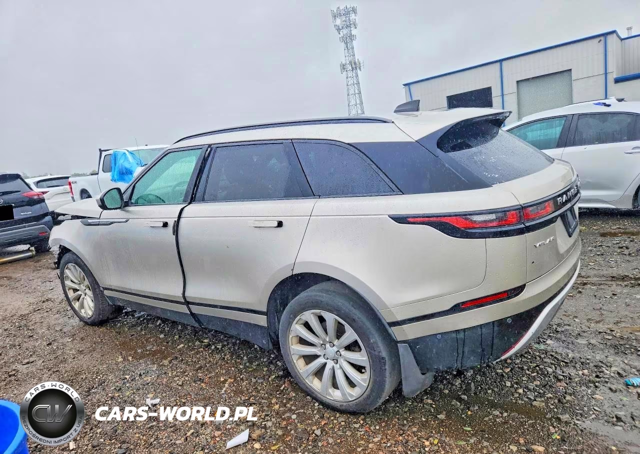 2018 Land Rover Range Rover Velar S VIN:SALYB2RX8JA724404 - 3