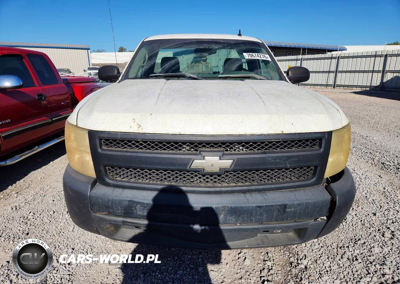 2007 Chevrolet Silverado C1500 VIN:1GCEC14C97Z526608 - 5