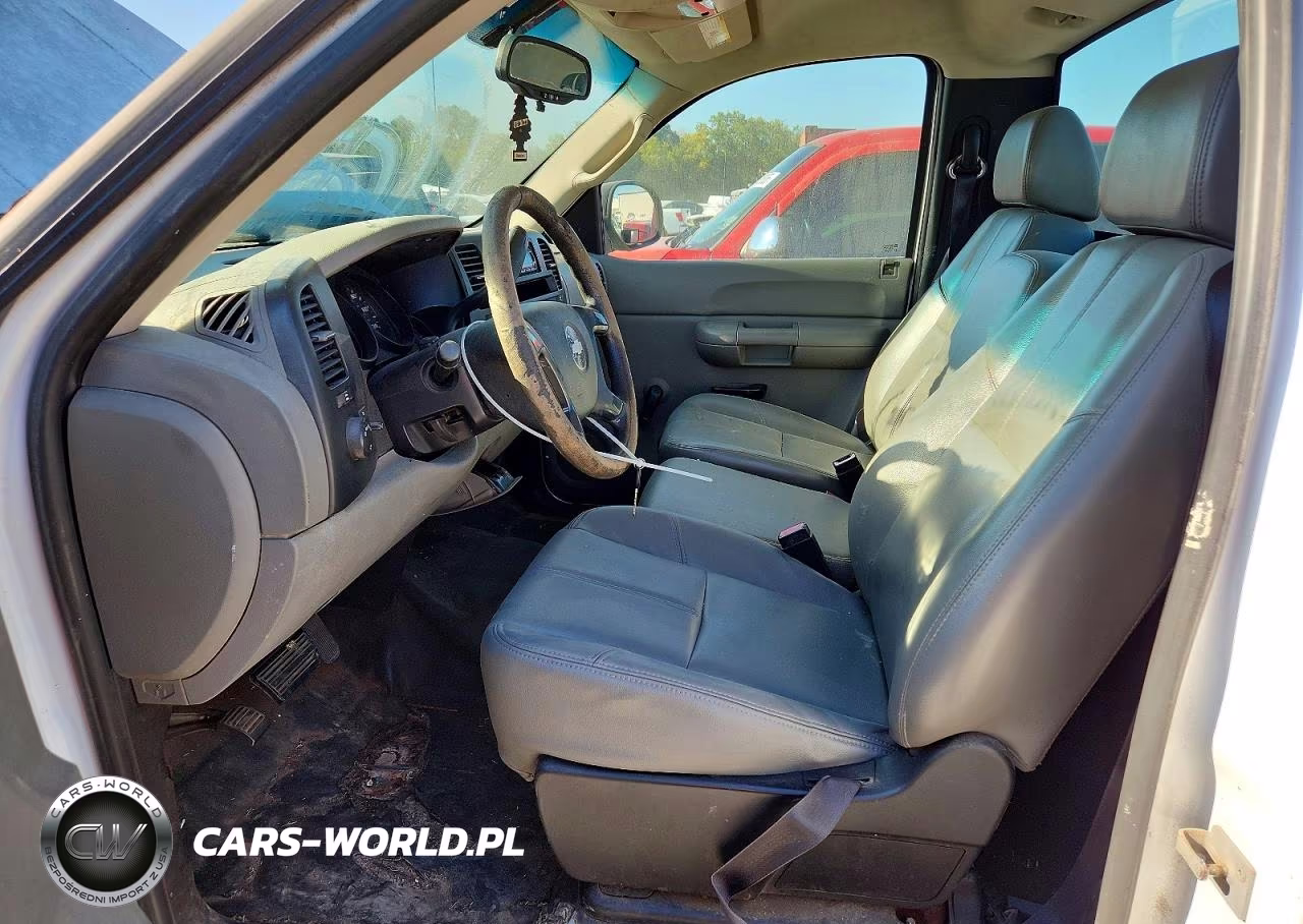 2007 Chevrolet Silverado C1500 VIN:1GCEC14C97Z526608 - 7