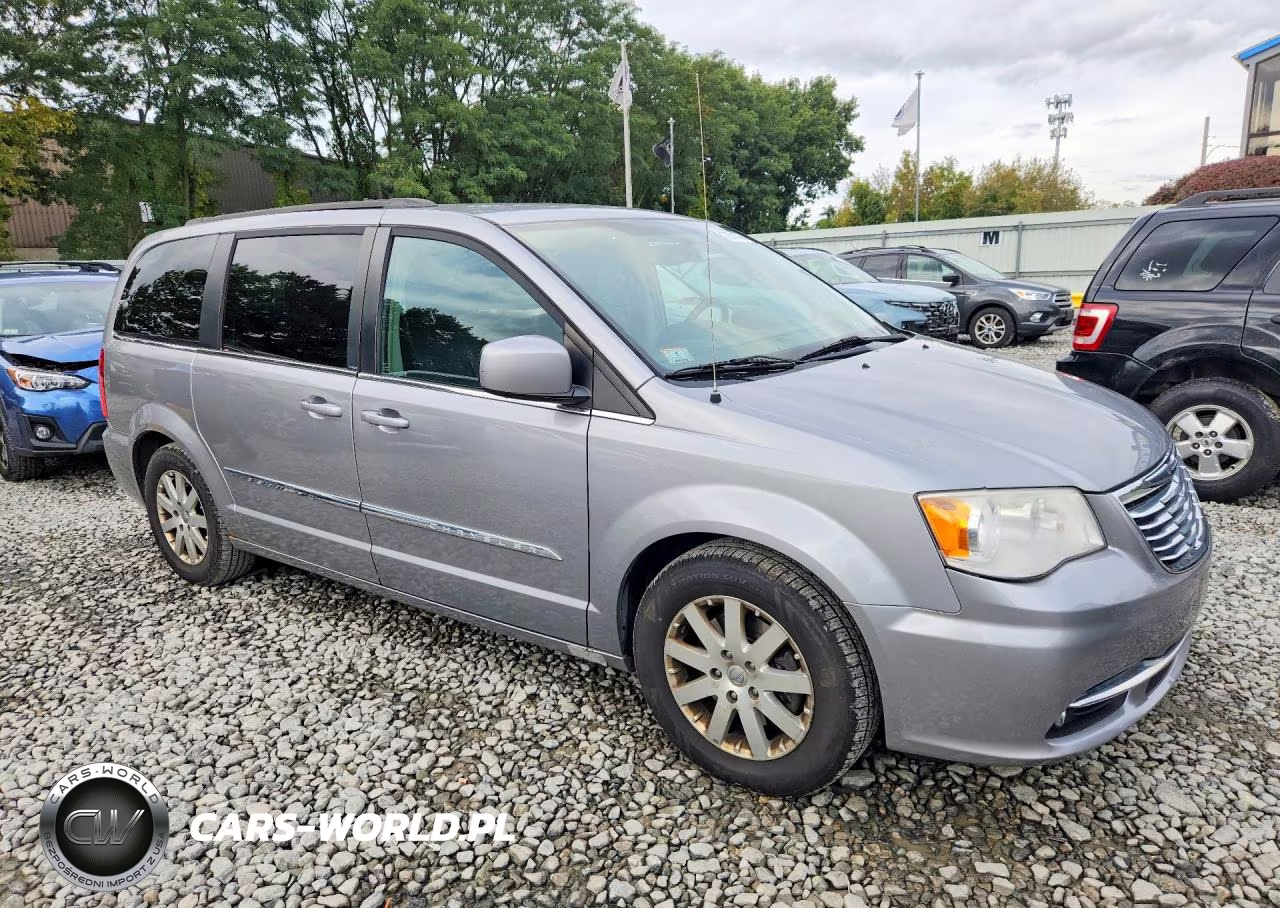 2014 Chrysler Town & Country Touring VIN:2C4RC1BG9ER329453 - 4