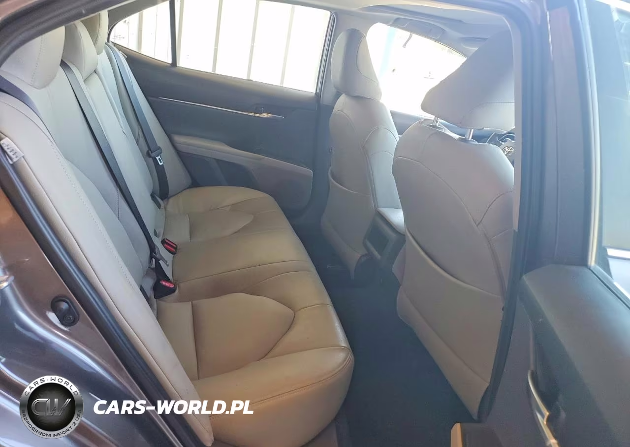 2021 Toyota Camry Le VIN:4T1R11AK5MU421166 - 10
